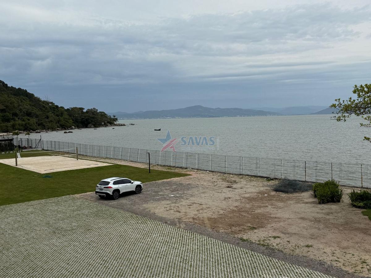 LINDO 3 SUÍTES - 2 VAGAS - FRENTE MAR - PRÉDIO PÉ NA AREIA